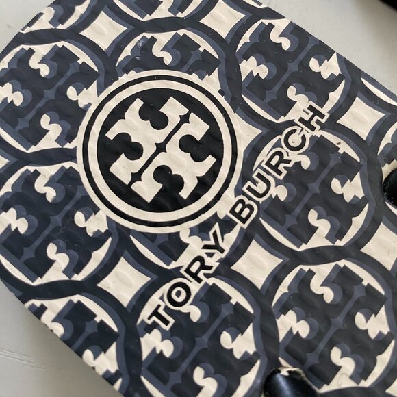 NEW Tory Burch Black Black and Cream Patterned Flip Flops Size 7 - Picture 4 of 5
